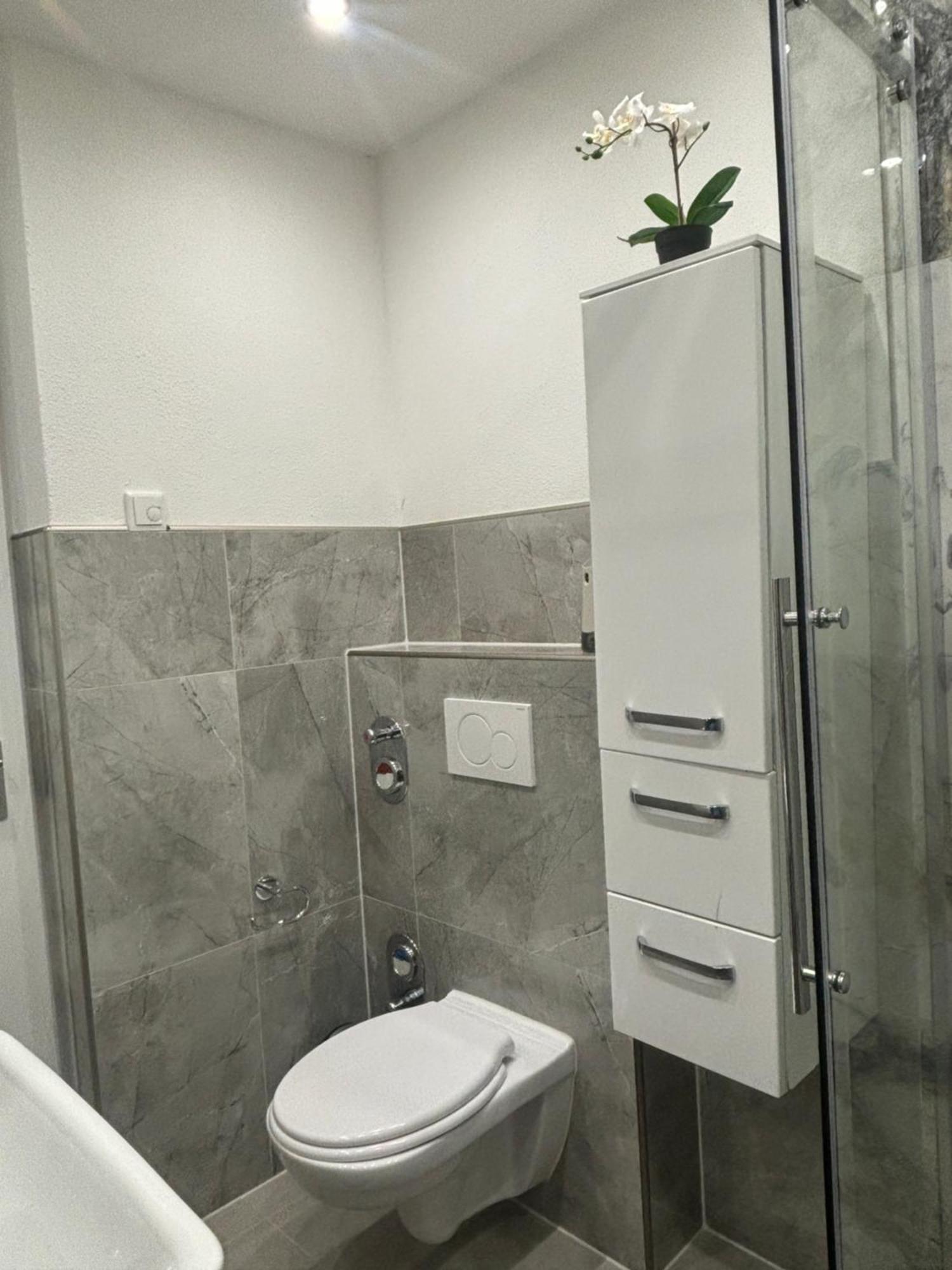 Lenti Duesseldorfer Apartment'S Экстерьер фото